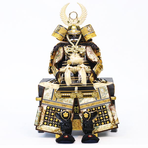 吉徳　 五月人形　大越保広作 黒糸縅 徳川家康公 鎧飾り 大御所飾り　詳細画像