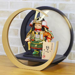 慧(けい) 金小札緑威 弓太刀 丸型円形 市松柄三日月飾り台