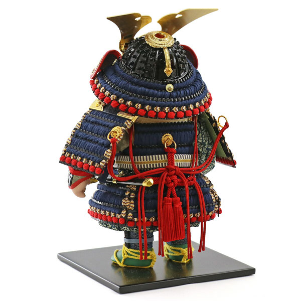 幸一光　 五月人形　翔（しょう） 黒小札紺糸威 金襴銀華几帳飾り　詳細画像