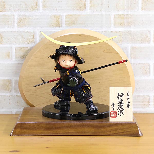 五月人形 壹三 壹三作 もののふ童シリーズ 政宗参上 壱三(いちぞう) 高級木材使用台屏風 詳細画像 壹三 五月人形 壹三作 もののふ童シリーズ 政宗参上 壱三(いちぞう) 高級木材使用台屏風 詳細画像