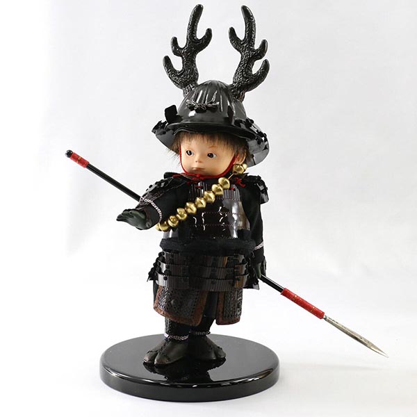 五月人形 壹三 壹三作 もののふ童シリーズ 剣舞 本多忠勝 壱三(いちぞう) 金屏風 ハードメイプル突板 円形台飾り 詳細画像 壹三 五月人形 壹三作 もののふ童シリーズ 剣舞 本多忠勝 壱三(いちぞう) 金屏風 ハードメイプル突板 円形台飾り 詳細画像