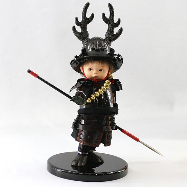 五月人形 壹三 壹三作 もののふ童シリーズ 剣舞 本多忠勝 壱三(いちぞう) 金屏風 ハードメイプル突板 円形台飾り 詳細画像 壹三 五月人形 壹三作 もののふ童シリーズ 剣舞 本多忠勝 壱三(いちぞう) 金屏風 ハードメイプル突板 円形台飾り 詳細画像