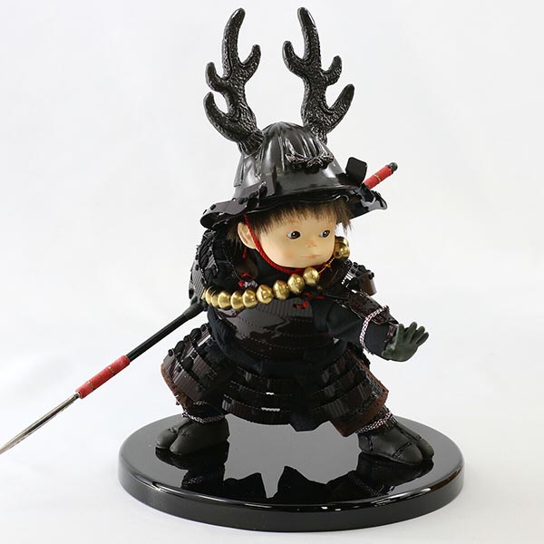 壹三　 五月人形　壹三作 もののふ童シリーズ 忠勝参上 壱三（いちぞう） 黒塗ケース飾り　詳細画像