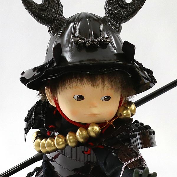 壹三　 五月人形　壹三作 もののふ童シリーズ 忠勝参上 壱三（いちぞう） 黒塗ケース飾り　詳細画像