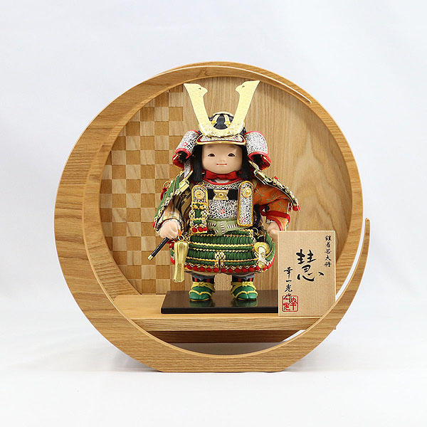 慧（けい） 金小札緑威 市松模様 木製 円形 三日月形飾り台（小）