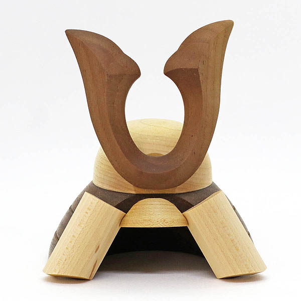 WOODY　 五月人形　木製 無垢材の兜 muku （むく） 立体大鍬形 弓・太刀 ハードメイプル突板 半円形敷板セット　詳細画像