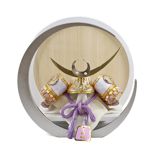 平安豊久作 藤色正絹威 若竹 上杉謙信 兜 白銀 木製 円形 三日月形飾り台 (小)