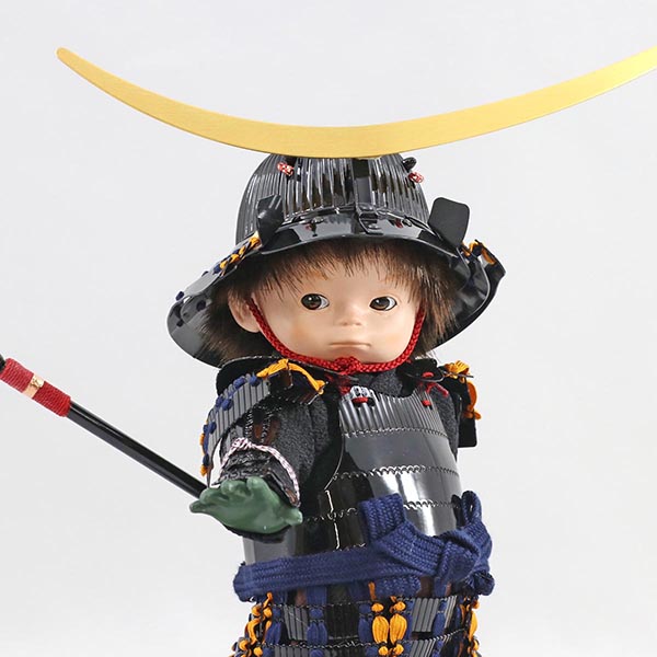 五月人形 壹三 壹三作 もののふ童シリーズ 剣舞 伊達政宗 壱三(いちぞう) 金屏風 ハードメイプル突板 円形台飾り 詳細画像 壹三 五月人形 壹三作 もののふ童シリーズ 剣舞 伊達政宗 壱三(いちぞう) 金屏風 ハードメイプル突板 円形台飾り 詳細画像