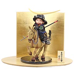 五月人形: 壹三作 もののふ童シリーズ 若駒河原毛馬(薄茶) 政宗参上 壱三（いちぞう） 金屏風 ハードメイプル
