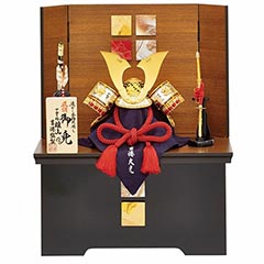 五月人形: 雄山作 正絹赤絲縅 兜 収納飾り 【352S63552】