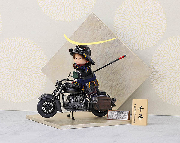 壹三　 五月人形　壹三作 わんぱくライダーミニョン クラシック 政宗参上 バイク 壱三（いちぞう） 銀色 菱形屏風　詳細画像