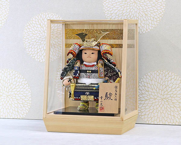 五月人形 幸一光 駿(しゅん) 紺段威 二引き柄 白木 木目 アクリルケース飾り 詳細画像 幸一光 五月人形 駿(しゅん) 紺段威 二引き柄 白木 木目 アクリルケース飾り 詳細画像
