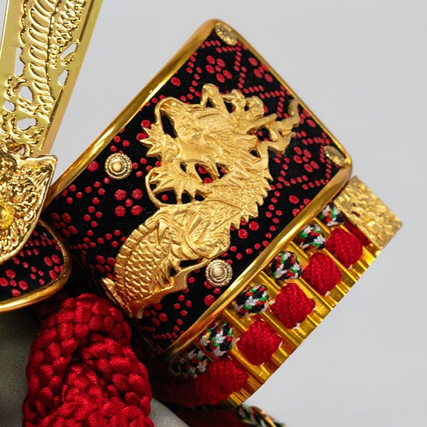 吉徳　 五月人形　飛龍之兜 収納飾り　詳細画像