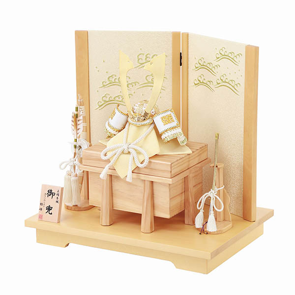 五月人形 フジキ 雅峰作 正絹 白薄緑糸縅 金小札 兜 白木 木目 銘木 檜製台 刺繍屏風 平飾り 詳細画像 フジキ 五月人形 雅峰作 正絹 白薄緑糸縅 金小札 兜 白木 木目 銘木 檜製台 刺繍屏風 平飾り 詳細画像