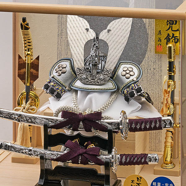 五月人形 藤翁 竜宝 貫先 兜飾り 白木 木目 アクリルケース 詳細画像 藤翁 五月人形 竜宝 貫先 兜飾り 白木 木目 アクリルケース 詳細画像