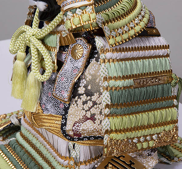 平安豊久　 五月人形　新青葉 鎧飾り 高床台　詳細画像