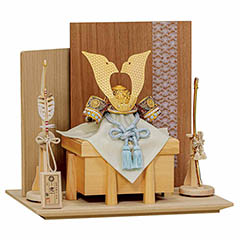 五月人形: 雄山作 空 兜 平飾り 白木 木目 台屏風