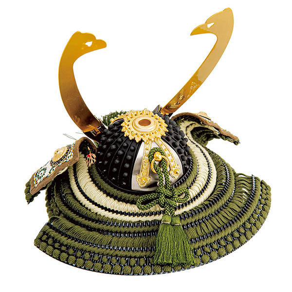 五月人形 平安豊久 雄山作 五分の一 佳翠 けいすい 兜飾り 詳細画像 平安豊久 五月人形 雄山作 五分の一 佳翠 けいすい 兜飾り 詳細画像