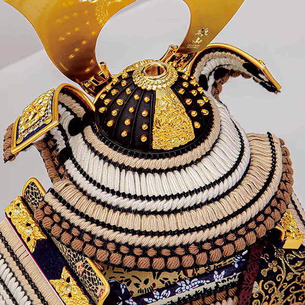 五月人形 平安豊久 雄山作 拓斗 正絹薄茶糸縅 鎧飾り 詳細画像 平安豊久 五月人形 雄山作 拓斗 正絹薄茶糸縅 鎧飾り 詳細画像