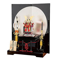 五月人形: 雄山作 四分の一 源太産衣 黒小札 紫匂威 大鎧 鎧飾り