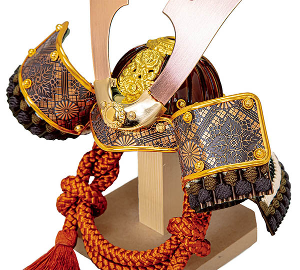 五月人形 平安豊久 平安豊久作 天 LED照明付き 六角飾り台 兜飾り 詳細画像 平安豊久 五月人形 平安豊久作 天 LED照明付き 六角飾り台 兜飾り 詳細画像