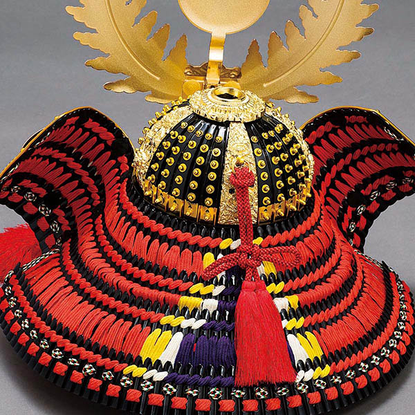 五月人形 平安豊久 平安豊久作 収納着用 徳川家康 駿河塗り収納箱 屏風 着用兜 収納飾り 詳細画像 平安豊久 五月人形 平安豊久作 収納着用 徳川家康 駿河塗り収納箱 屏風 着用兜 収納飾り 詳細画像