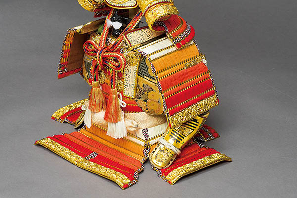 五月人形 平安豊久 平安豊久作 京鎧 朱赤裾濃縅 高床台 鎧飾り 詳細画像 平安豊久 五月人形 平安豊久作 京鎧 朱赤裾濃縅 高床台 鎧飾り 詳細画像