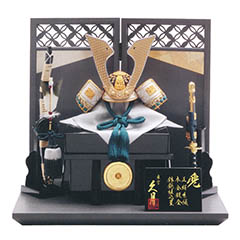 五月人形: 久月 兜 平飾り 正絹 縹裾濃縅 七宝格子二曲屏風 【D-49】