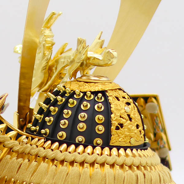 久月　 五月人形　久月 兜 平飾り 正絹 緋縅 鉄刀木調台屏風　詳細画像