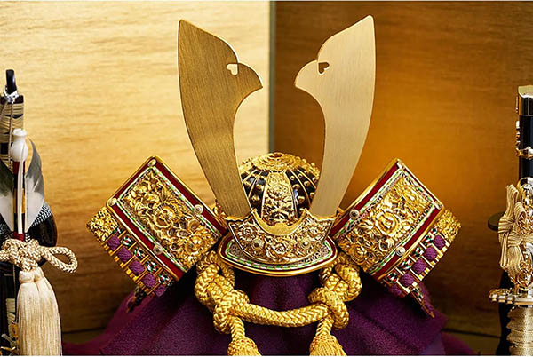 五月人形 久月 久月 兜 収納飾り 正絹 緋縅 詳細画像 久月 五月人形 久月 兜 収納飾り 正絹 緋縅 詳細画像