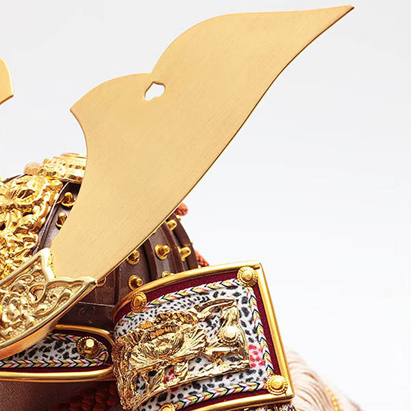 久月　 五月人形　久月 兜 収納飾り 正絹 薄茶裾濃縅 松に鷹二曲屏風 収納箱　詳細画像