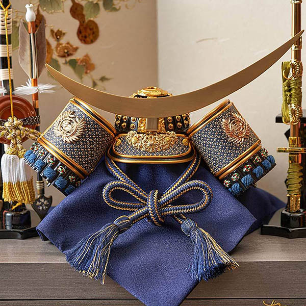 久月　 五月人形　久月 兜 収納飾り 正絹 紺糸段縅 瓢箪二曲屏風 収納箱　詳細画像