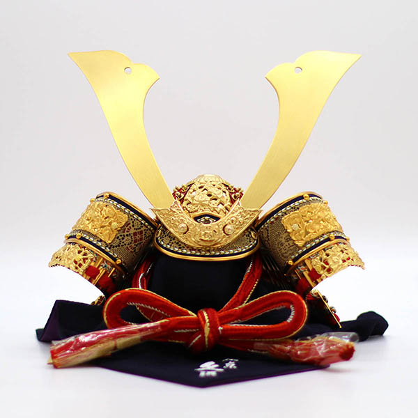 久月　 五月人形　久月 兜 収納飾り 正絹 赤糸縅 赤春慶唐草二曲屏風収納箱　詳細画像