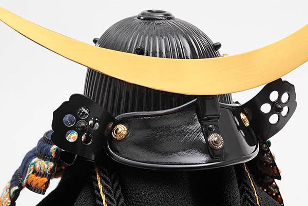 五月人形 久月 中村宗光作 伊達政宗 兜 平飾り 正絹 紺糸縅 久月監製 詳細画像 久月 五月人形 中村宗光作 伊達政宗 兜 平飾り 正絹 紺糸縅 久月監製 詳細画像