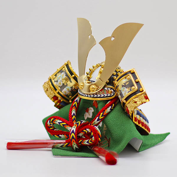 久月　 五月人形　上原玉鳳作 収納飾り 正絹 色々縅 久月監製　詳細画像