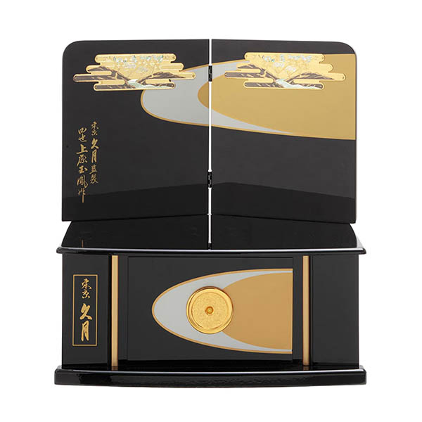 久月　 五月人形　上原玉鳳作 伊達政宗 兜 収納飾り 正絹 色々縅 久月監製　詳細画像