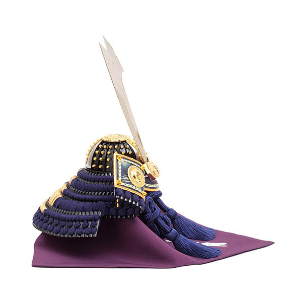 五月人形 久月 大越広孝作 兜 収納飾り 緋糸沢瀉縅 久月監製 緑松蒔絵二曲屏風 収納箱 詳細画像 久月 五月人形 大越広孝作 兜 収納飾り 緋糸沢瀉縅 久月監製 緑松蒔絵二曲屏風 収納箱 詳細画像