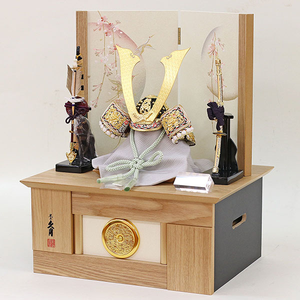 五月人形 久月 平安武久作 本金箔押 兜 収納飾り 正絹 白緑匂縅 久月監製 鶴に桜二曲屏風 タモ収納箱 詳細画像 久月 五月人形 平安武久作 本金箔押 兜 収納飾り 正絹 白緑匂縅 久月監製 鶴に桜二曲屏風 タモ収納箱 詳細画像