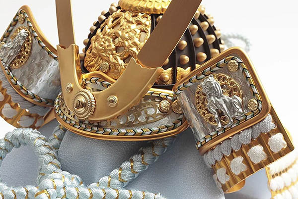 五月人形 久月 久月作 獅狛之兜 平飾り 正絹 水色匂縅 緑針松屏風 甲冑師 鈴木利光 詳細画像 久月 五月人形 久月作 獅狛之兜 平飾り 正絹 水色匂縅 緑針松屏風 甲冑師 鈴木利光 詳細画像