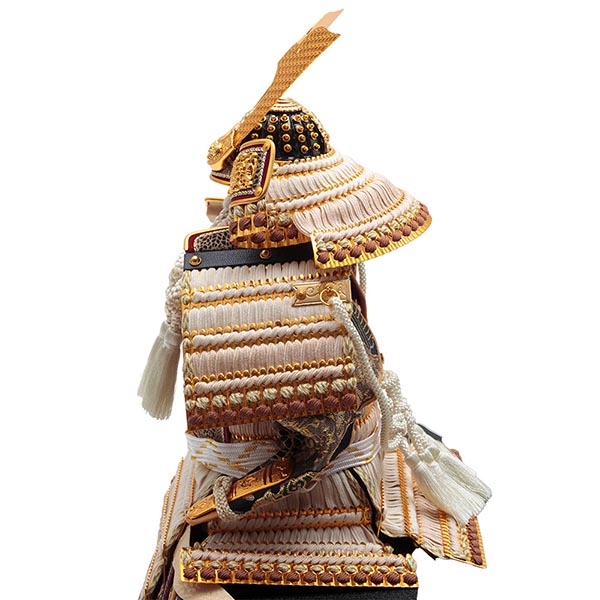 五月人形 久月 久月 大鎧 平飾り 正絹 薄茶裾濃縅 大層雲屏風 詳細画像 久月 五月人形 久月 大鎧 平飾り 正絹 薄茶裾濃縅 大層雲屏風 詳細画像