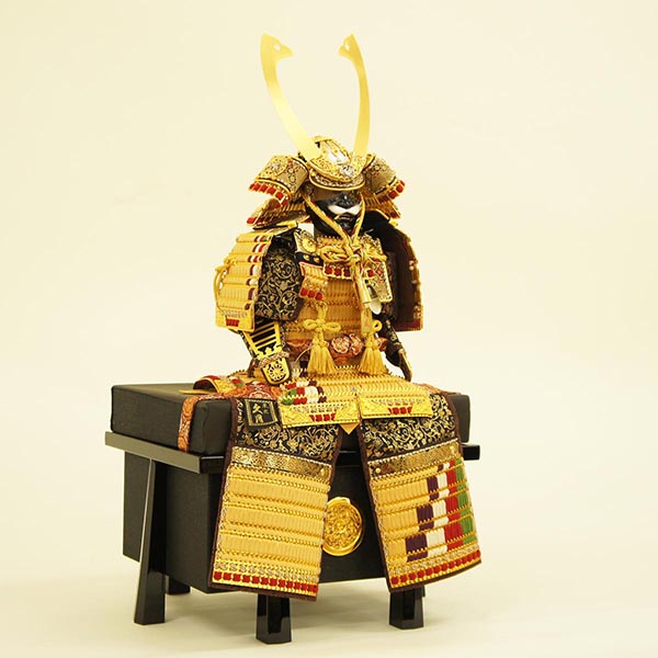 久月　 五月人形　久月作 四神大鎧 平飾り 正絹緋糸褄取縅 駿河古典蒔絵 甲冑師 鈴木利光　詳細画像