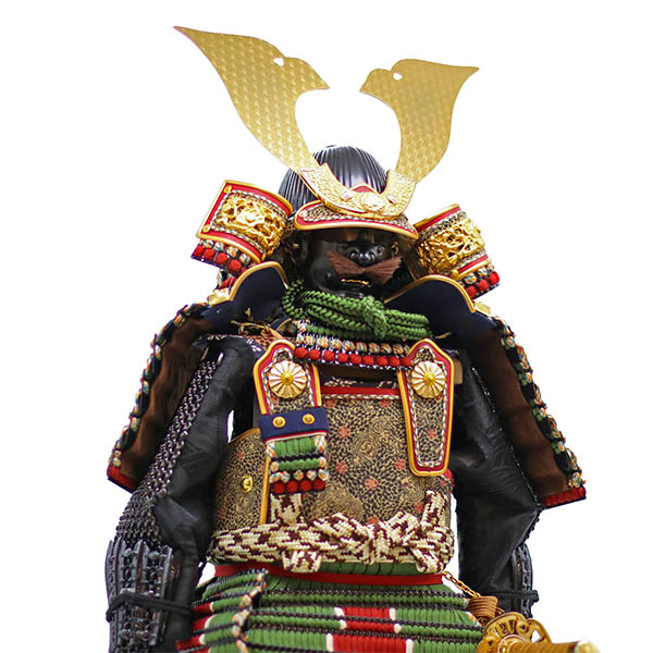 五月人形 久月 中村宗光作 英傑 立ち姿 鎧飾り 正絹 萌黄沢瀉縅 久月監製 詳細画像 久月 五月人形 中村宗光作 英傑 立ち姿 鎧飾り 正絹 萌黄沢瀉縅 久月監製 詳細画像