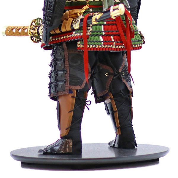 五月人形 久月 中村宗光作 英傑 立ち姿 鎧飾り 正絹 萌黄沢瀉縅 久月監製 詳細画像 久月 五月人形 中村宗光作 英傑 立ち姿 鎧飾り 正絹 萌黄沢瀉縅 久月監製 詳細画像