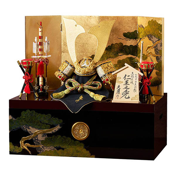 五月人形 久月 久月作 仁王之兜 収納飾り 正絹 萌黄裾濃縅 甲冑師 鈴木利光 久月当主監製 詳細画像 久月 五月人形 久月作 仁王之兜 収納飾り 正絹 萌黄裾濃縅 甲冑師 鈴木利光 久月当主監製 詳細画像
