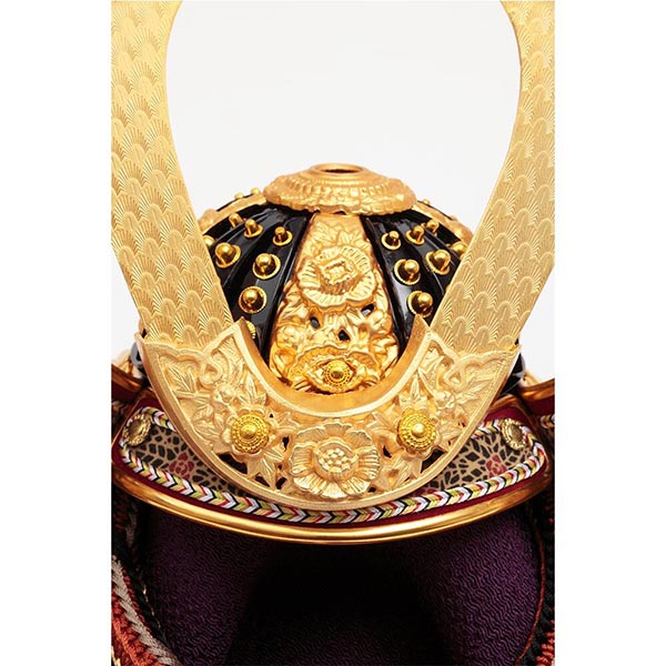 久月　 五月人形　銘木 栃 兜 二引 収納飾り 正絹 茶糸裾後縅 白木 木目　詳細画像