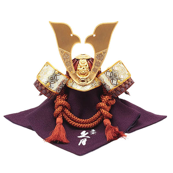 久月　 五月人形　銘木 ウォールナット 兜 二引き 収納飾り 正絹 薄茶糸縅 木目　詳細画像