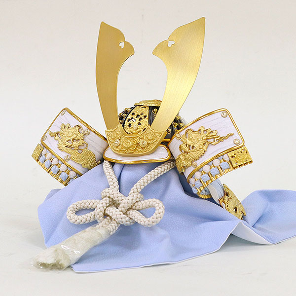 久月　 五月人形　銘木 針桐 兜 二引き 収納飾り 正絹 水色縅 白木 木目　詳細画像