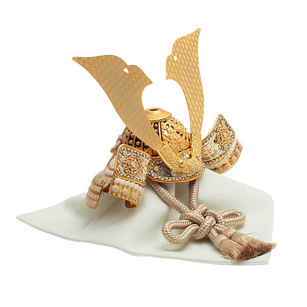 久月　 五月人形　鈴木利光作 銘木 栃 兜 二引き 収納飾り 正絹 薄茶中白縅 久月監製 白木 木目　詳細画像