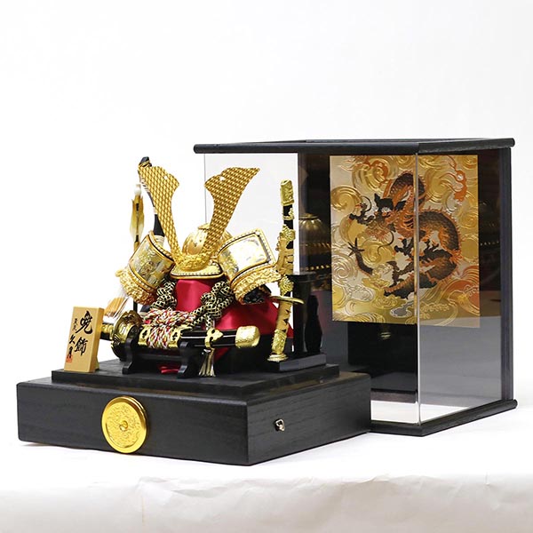 久月　 五月人形　久月 兜 彫金龍 アクリルケース 取付ケース入り　詳細画像