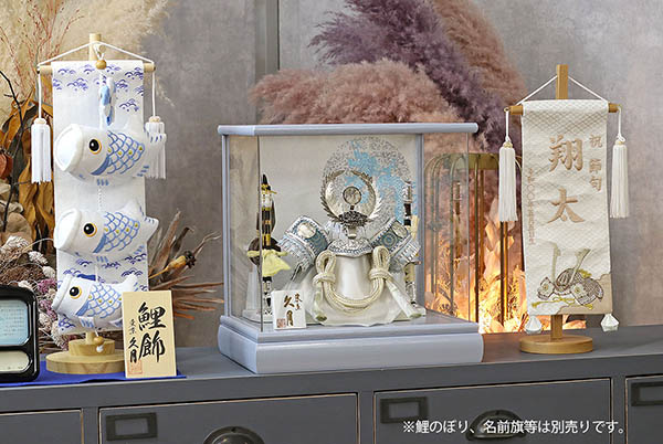 久月　 五月人形　久月 徳川家康公 兜 アクリルケース 取付ケース入り　詳細画像